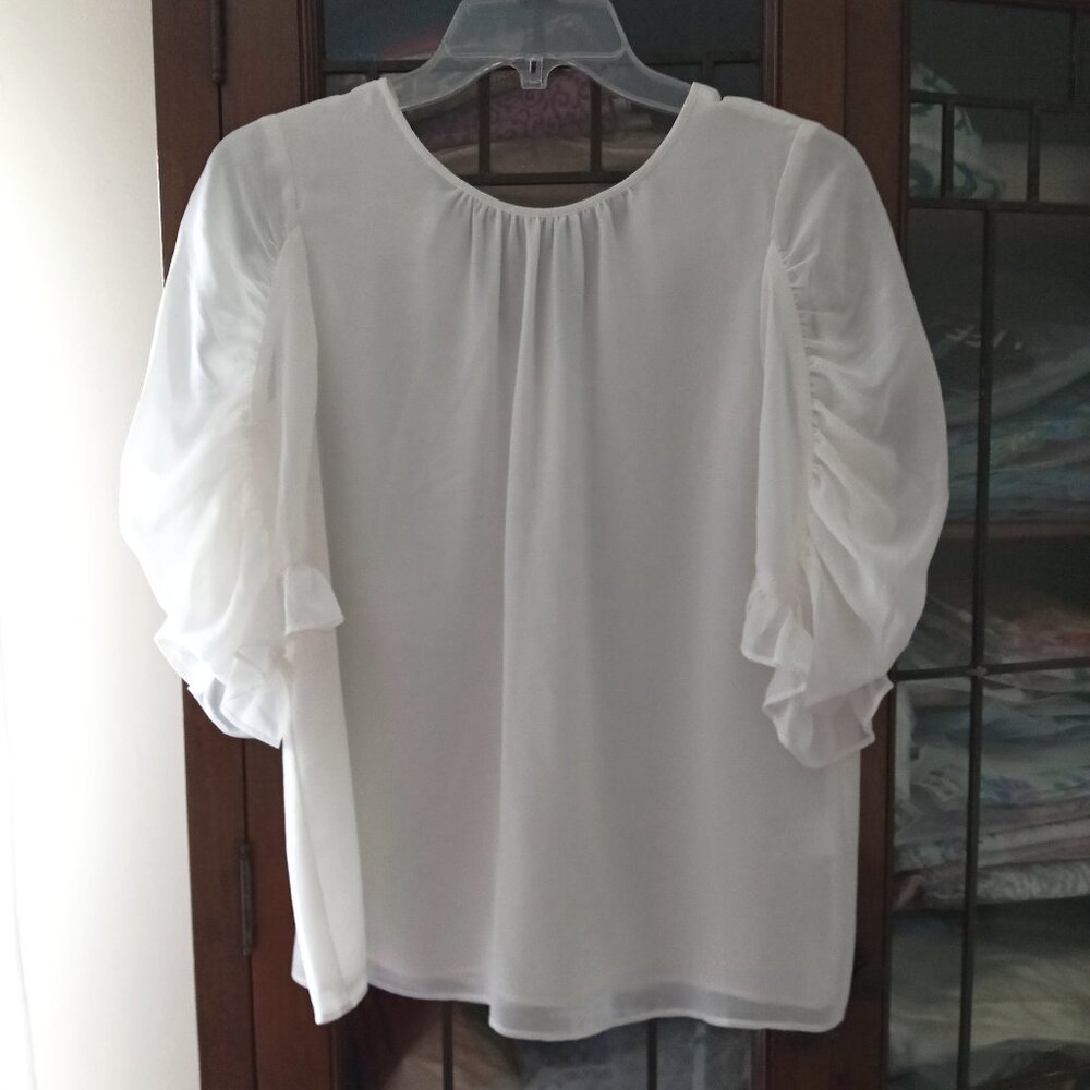 1. STATE Womens Off White Lined Ruffle Sleeve Blouse Top sz M  B17